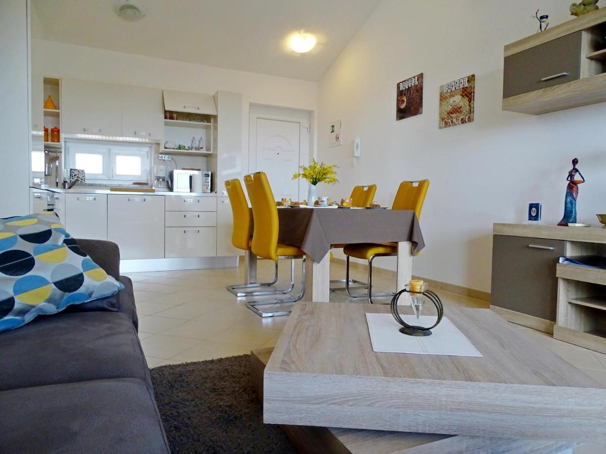 Apartment Bellavista Novigrad  Exterior photo